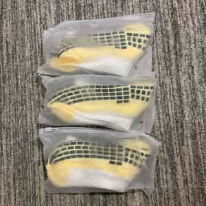 Brand New Veleeze 3 Pairs of Non Skid Football‎ Socks Youth Yellow White